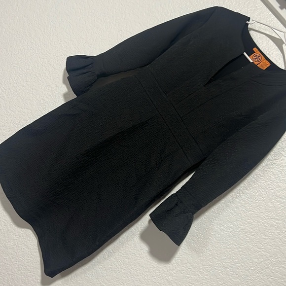 Tory Burch black dress, size 10 fits like a small - Picture 1 of 7